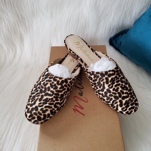 Matisse Shoes - NEW Matisse Zip-It Brown Leopard Print Mules